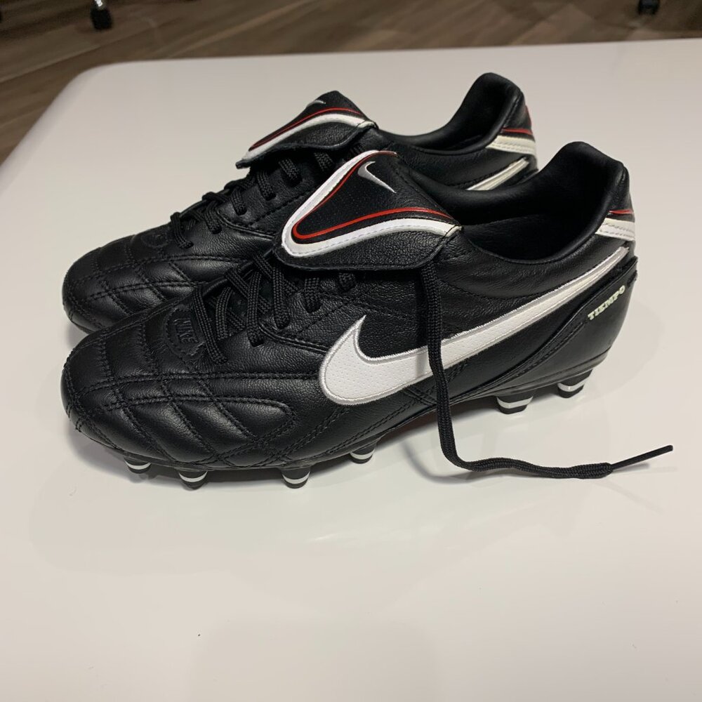 *SOLD NOT FOR SALE* NEW Black Nike Tiempo women's cleats size 7